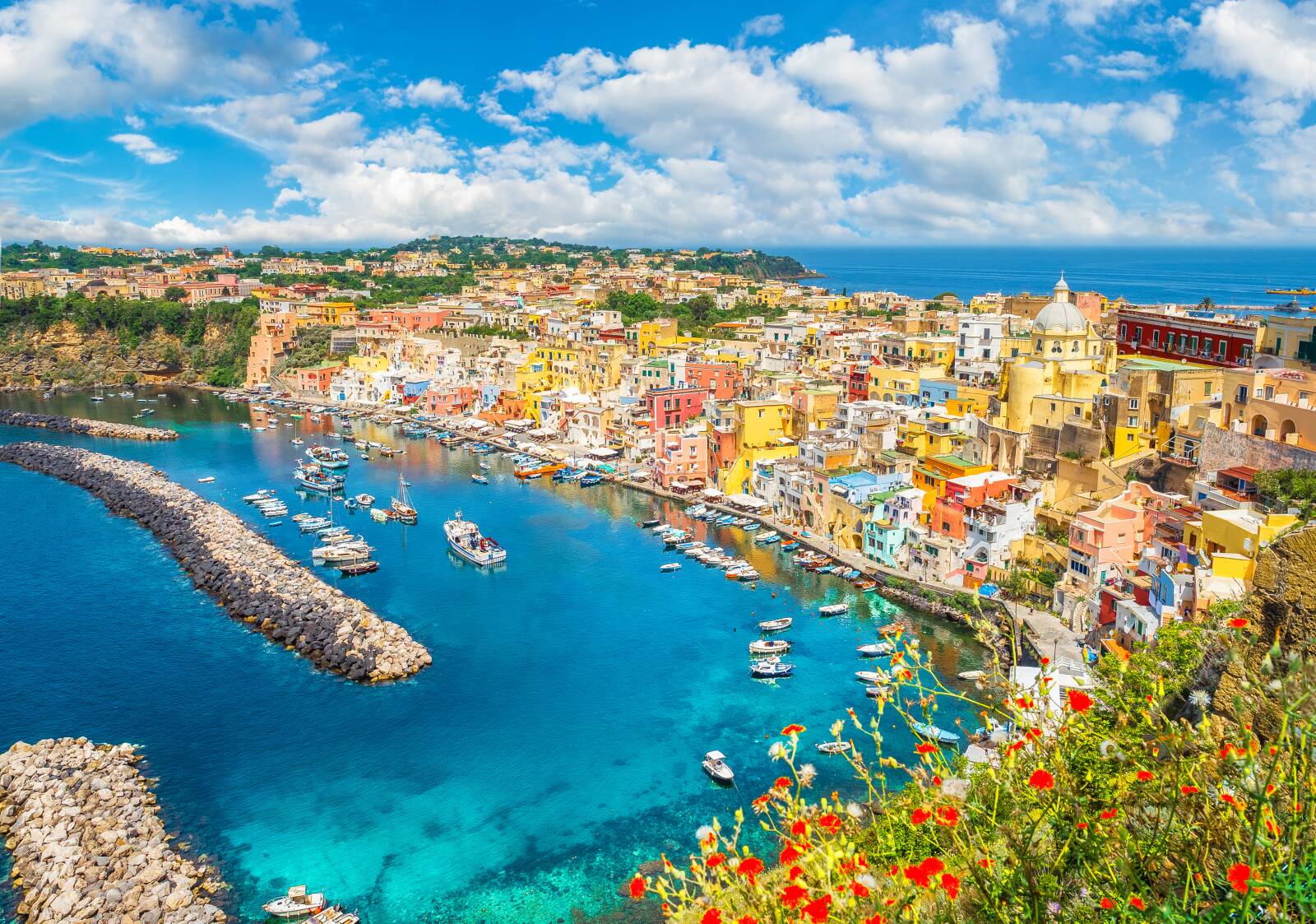location-de-voiliers-et-catamarans-en-italie-baie-de-naples