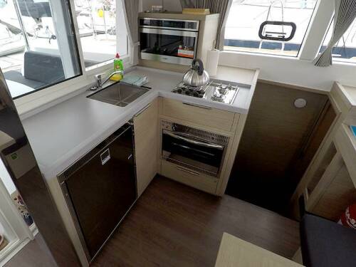 Lagoon 40