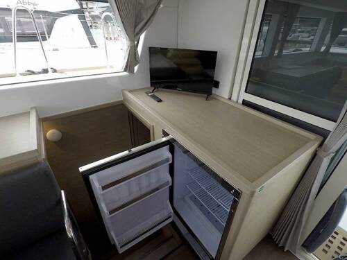 Lagoon 40