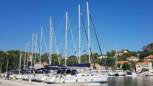 Marina Rogač - sailboats